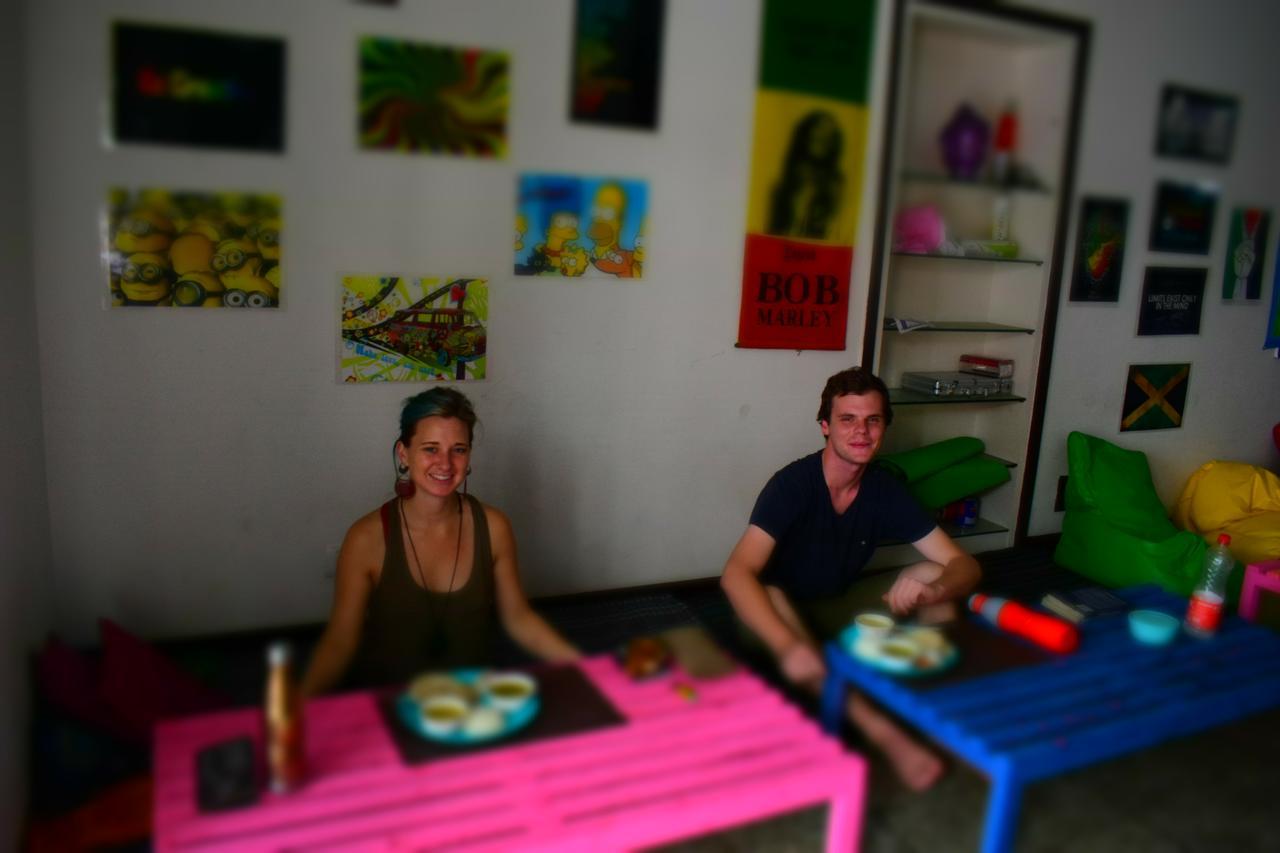 ניו דלהי Roots Hostel מראה חיצוני תמונה