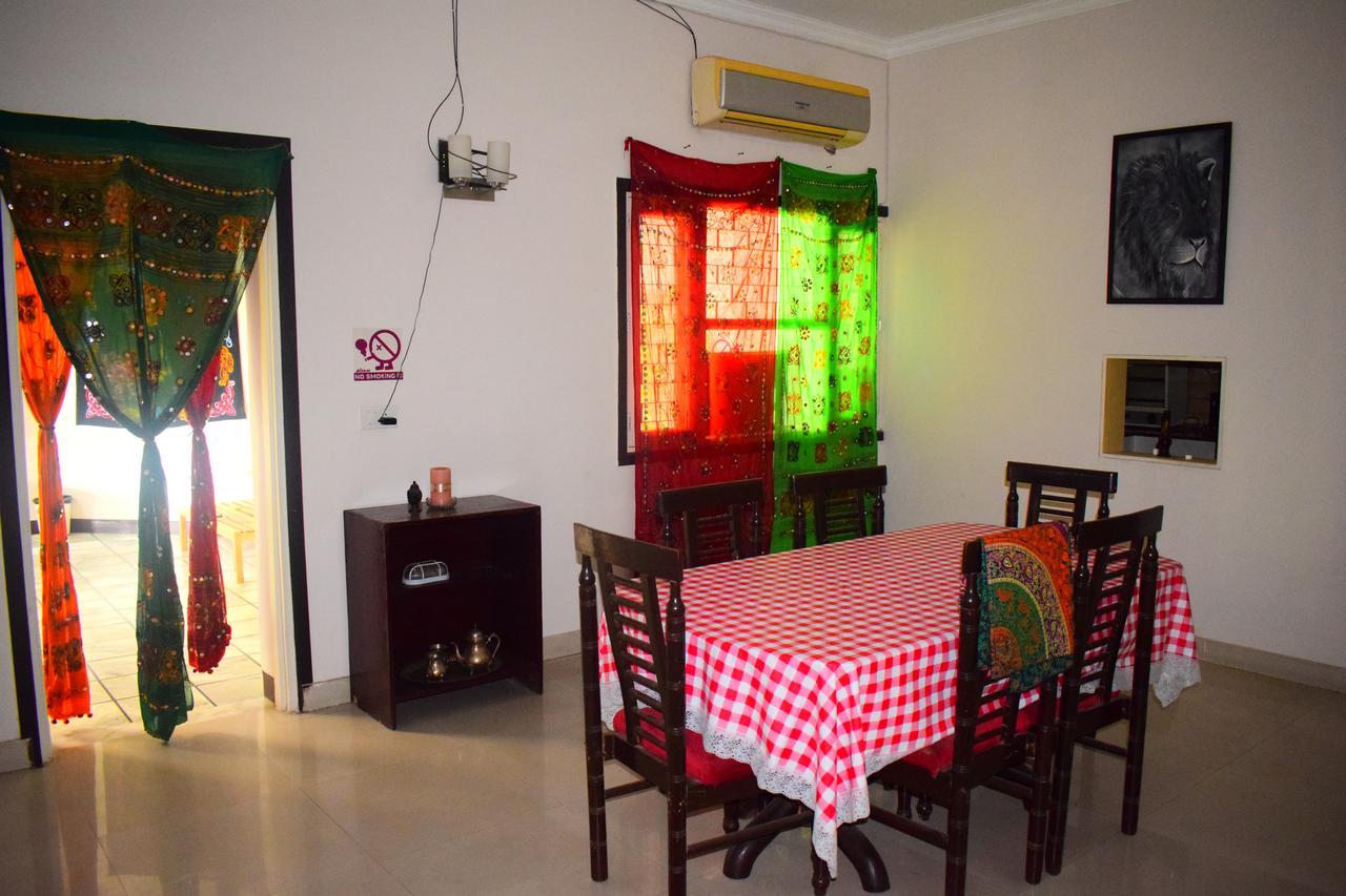 ניו דלהי Roots Hostel מראה חיצוני תמונה
